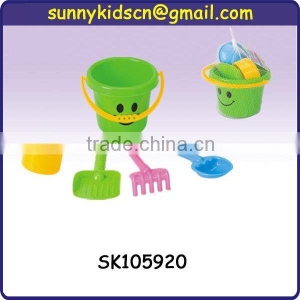 colorful sand beach pedal carts toys with EN71