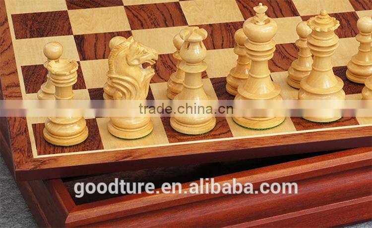 Luxury Fine Skilled Wooden Chess Set With King Height 9.7cm