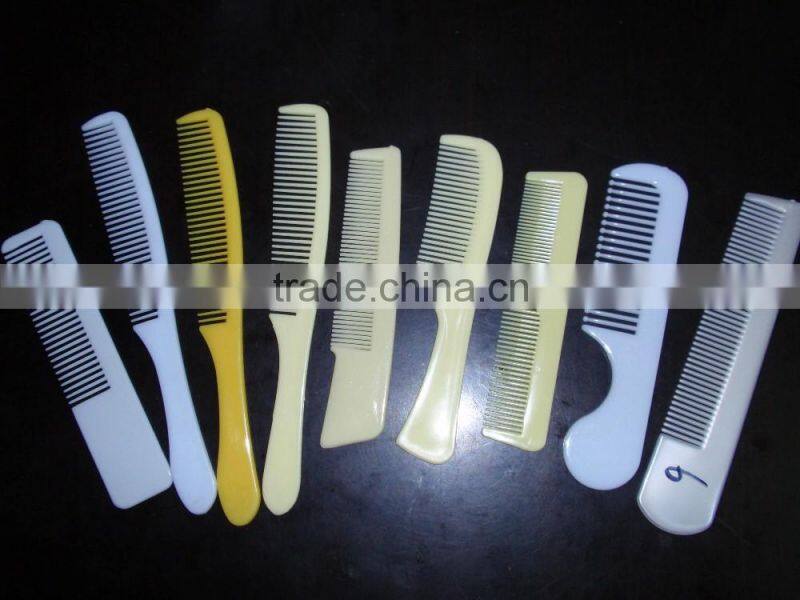 Hotel hair disposable comb different comb