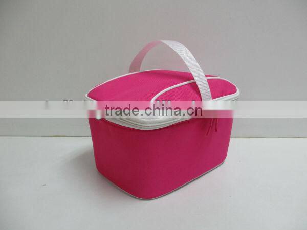 New fashion design 600D small cooler bag