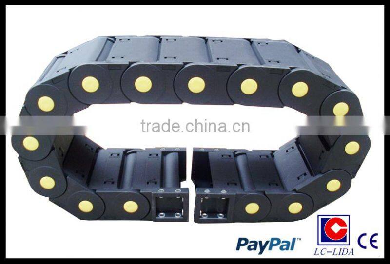 closed type flexible nylon cable carrier