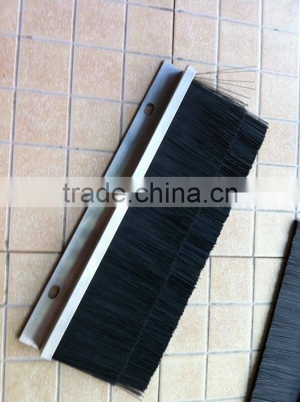 Dual Layered Brush Seals for network cable management and prevent the leakage of pressurised air