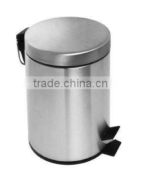 Stainless Steel Trash Can with Food Pedal