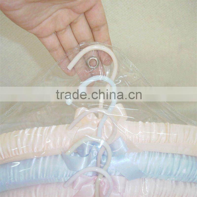 JN282satin padded hanger for coats