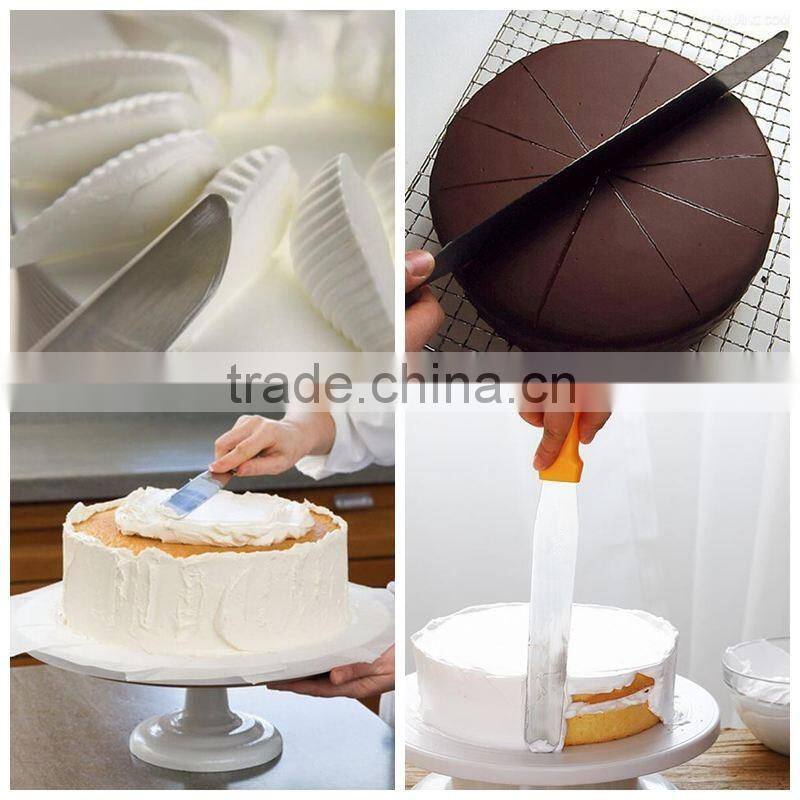 Straight Stainless Steel Offset Icing Spatula with Ergonomic Handle Spreads Frosting Smoothly