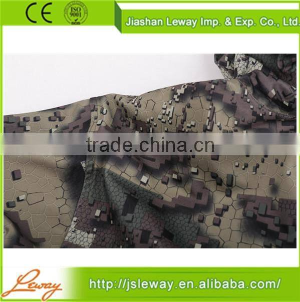 Professional manufacturer wholesale mens waterproof softshell jacket
