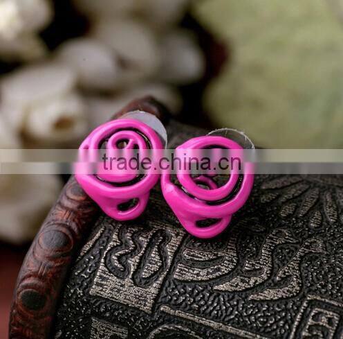 New design elegant enamel stud earring funky earrings for girls/