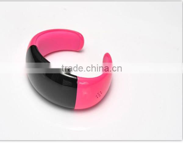 Bluetooth Headsets,Bluetooth Bracelet Vibrating with LCD Caller ID Alert Anti-Loss Watch Press any every Bluetooth mobile phone