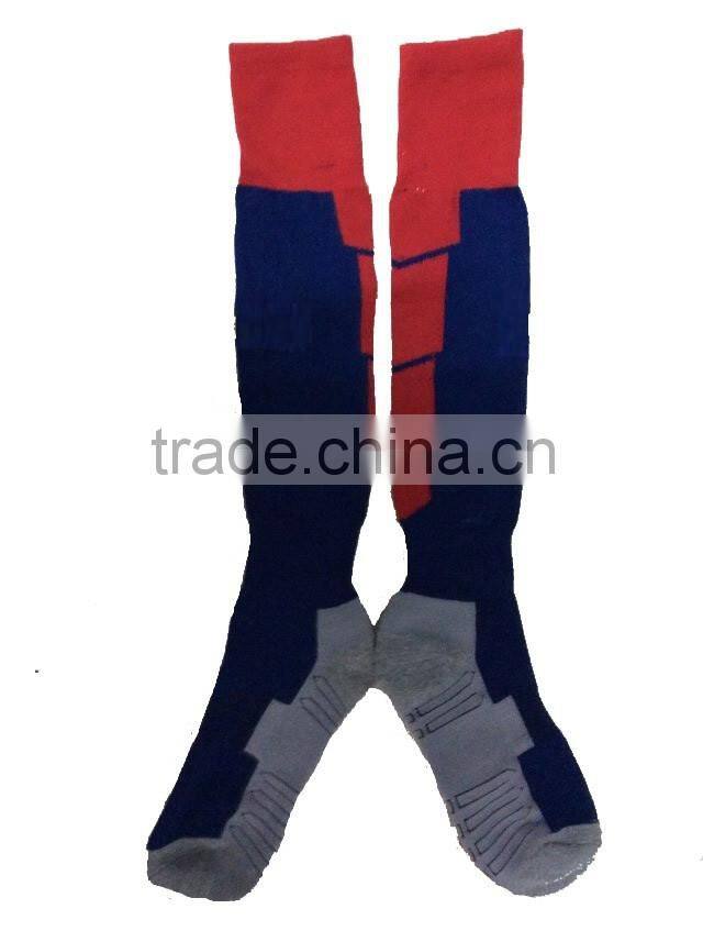 low MOQ wholesale high quality soccer socks