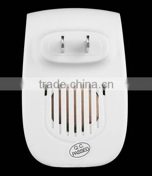 2016 hot sale ultrasonic repeller electronic pest repellent for mouse/Cockroach mosquito flies