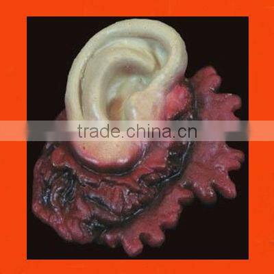 LIFE SIZE HALLOWEEN LATEX BLOODY EAR AND EYES WITH DISHWARE/HALLOWEEN DECORATION
