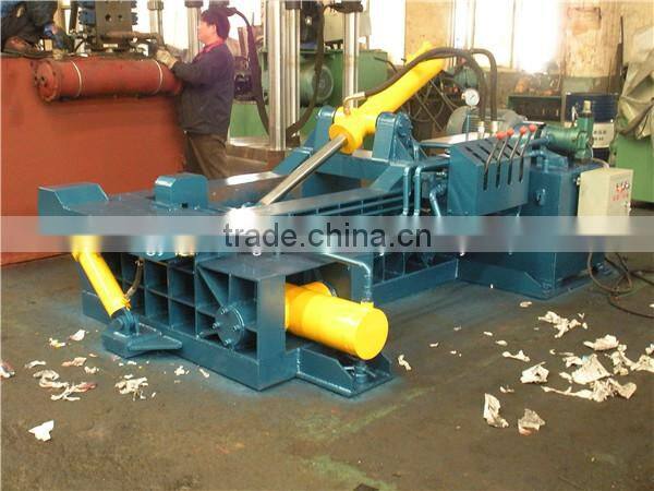 Metal baler