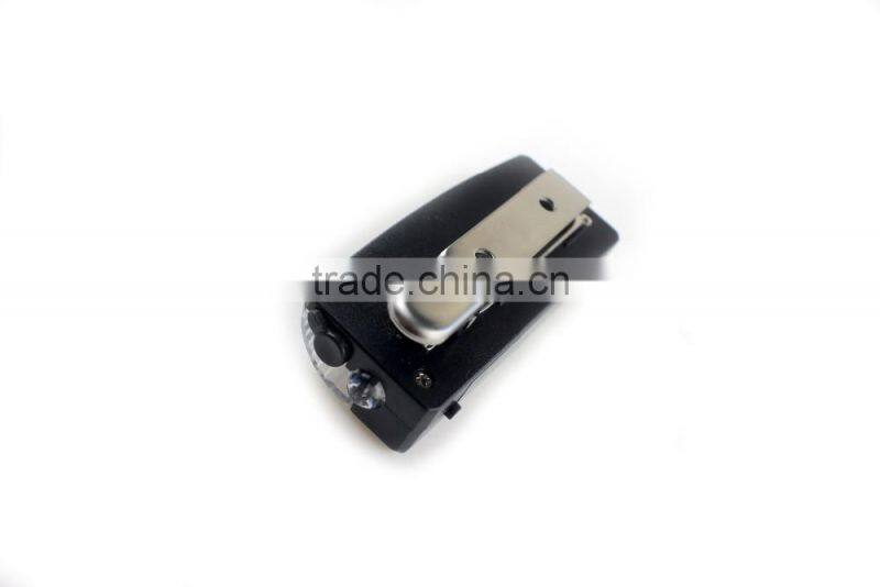 Police light flashing shoulder