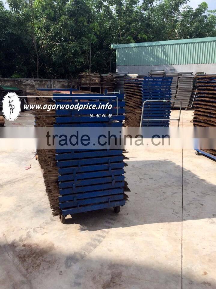 High Quality Agarwood incense sticks with burning time: 25-30minutes/stick