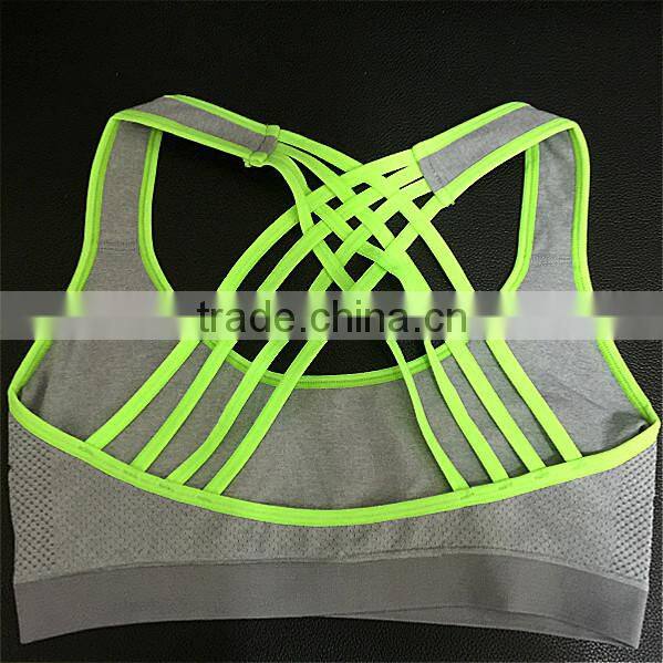 Ladies beautiful and comfortable criss cross sports bra