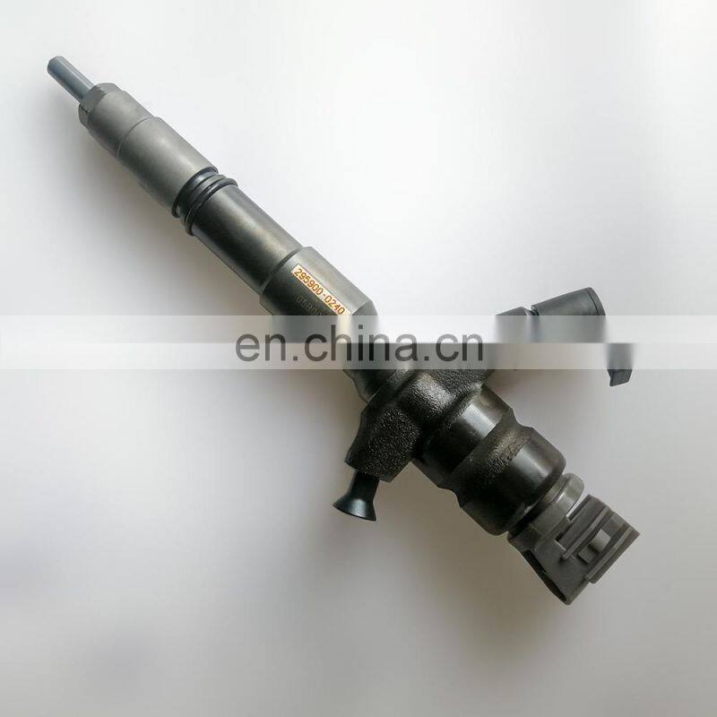 295900-0240,23670-30170,23670-39445,295900-0190 genuine new common rail injector 2367030170,2367039445 for 1KD-FTV Euro5