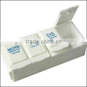 Plastic pill box for 7 days with braille, Pill Box