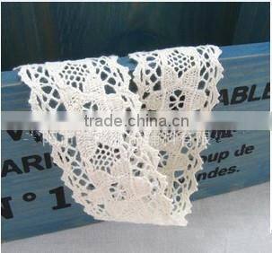 Top quality crochet cluny lace China supplier design