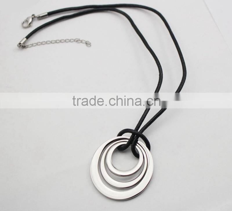 Handmade Stainless Steel Circle Pendant Necklace