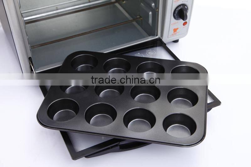 FDA/LFGB Good Quality Easy Clean Baking Cake Pan 12 Holes Non-Stick Cake Pan