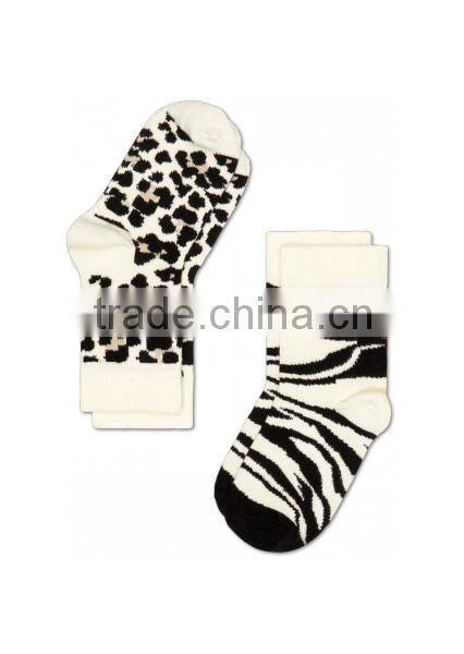 Custom Wholesale Elite Kids' Teen Boys' Girls' Black and White Zebra Leopard Combed Cotton Socks