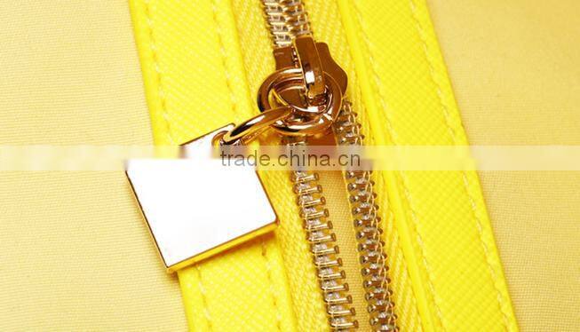 Gold manufacturer bright coloured two set shopping bag Since 1997
