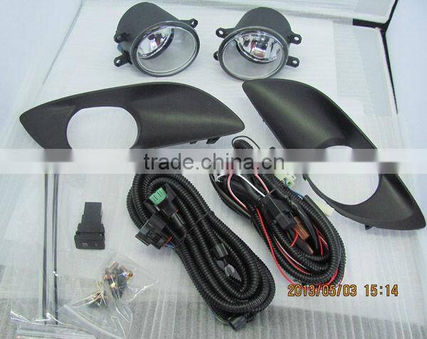 toyota yaris hatchback 2009 auto fog light