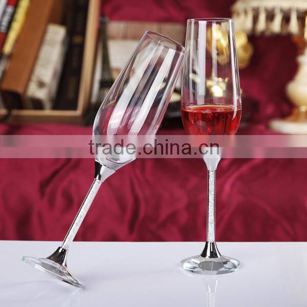 Globet champagne glass with metal and crystal rhinestone element