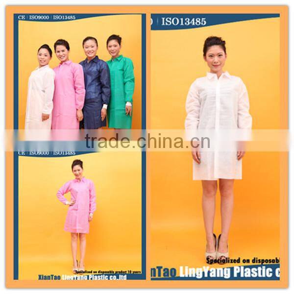 2014 cheap disposable nonwoven c pvc apron