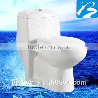 New Style hotel supply ceramic toilet wc sizes