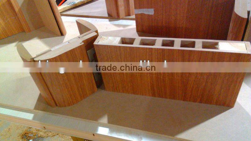 fashion room glass door design