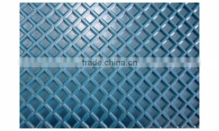 conveyor belt for wood chips