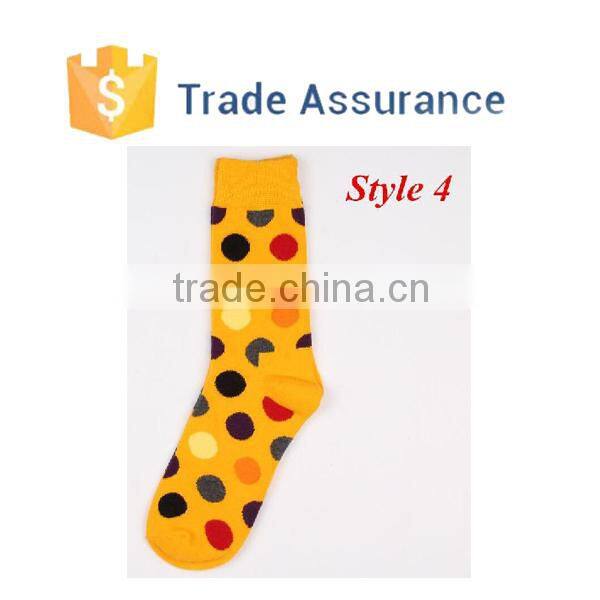 Custom Fashion High Quality Men's Dot Socks Men's Casual Cotton Socks Colorful Socks