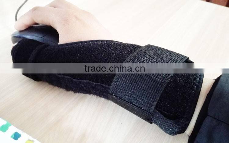 Hand Black Adjustable Neoprene Stabiliser Splint Wrist & Thumb Support