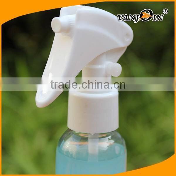 100ml PET Bottle With 24mm White Mini Trigger Spray