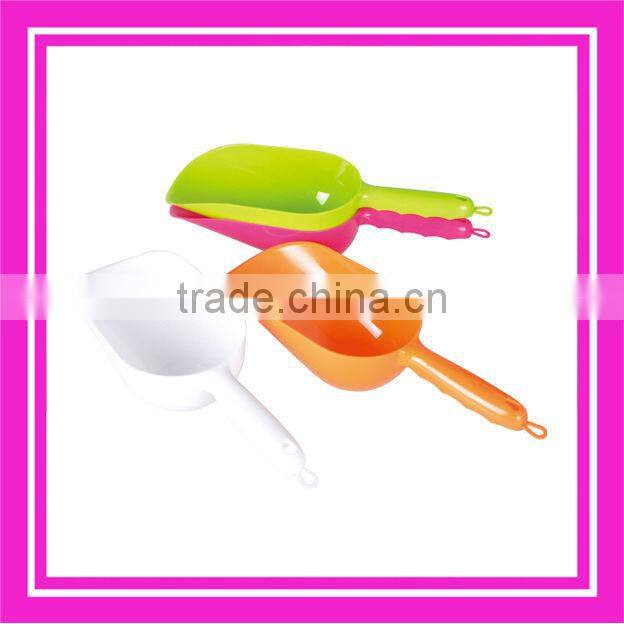 plastic scoop with wholesale
