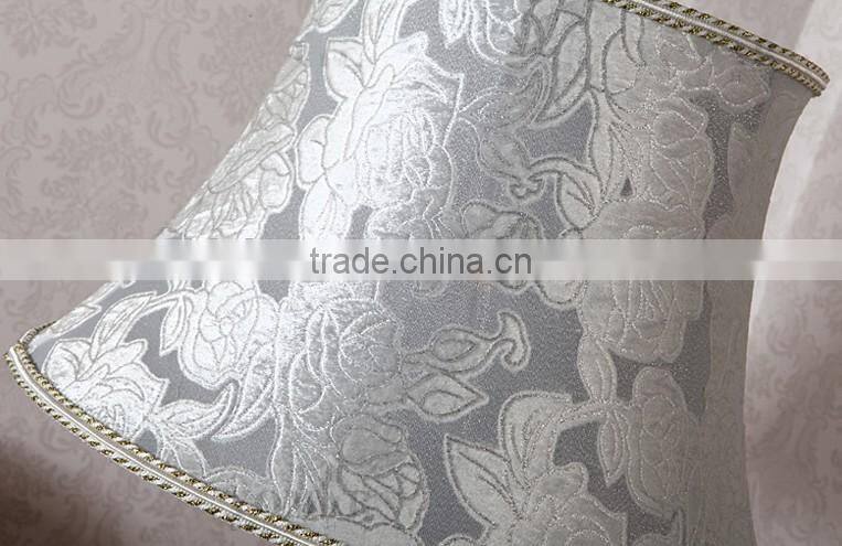 Living room bedroom lamp flower pattern glass and crystal table lamp with lampshade