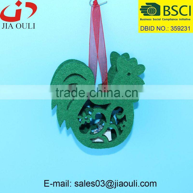 BSCI Audit Factory Unique design Easter decorations with LED light non-woven chicken hanger