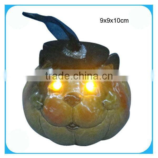 Halloween skull heads candle holder