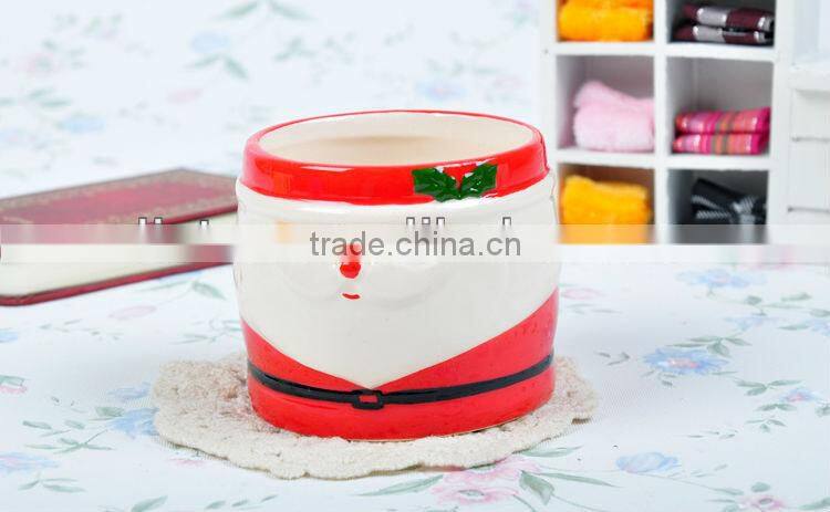 cut creamic mousse tray and cheese cup