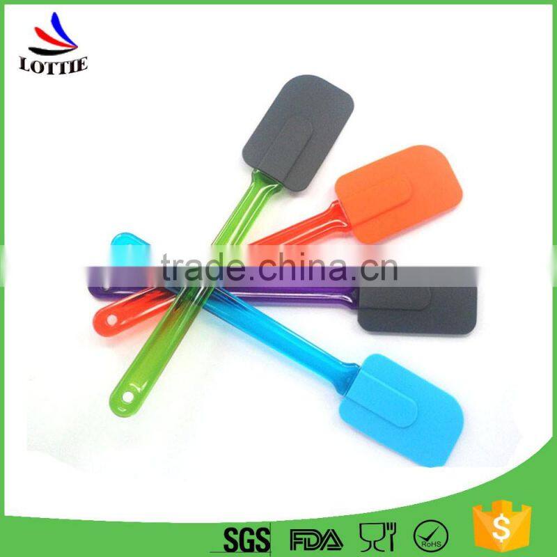 100% Food Grade Personalized Baking kitchen silicone Christmas pastry spatula kids silicone spatula