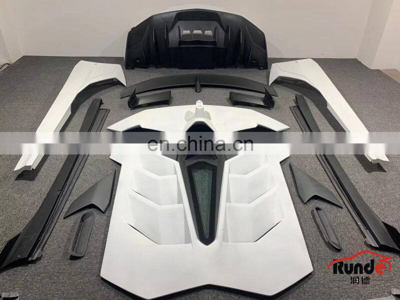 Runde SVJ Style Front Bumper Rear Bumper Rear Lip Side Skirt Fender Spoiler For Lamborghini Aventador LP700 720 750 Body Kit
