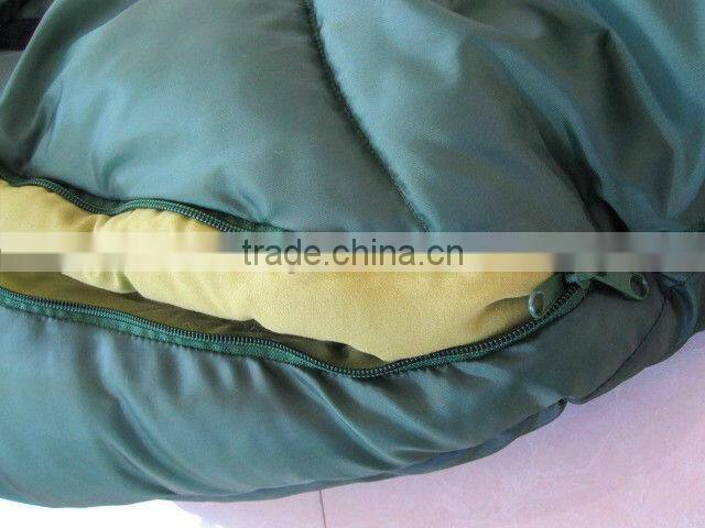 Mummy sleeping bag