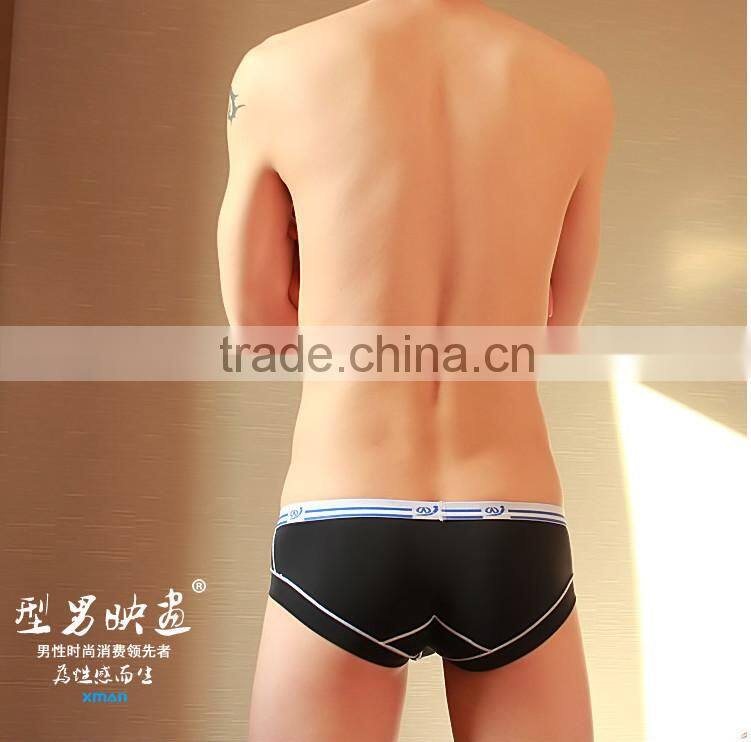 Charming Black Color OEM Brief for Men