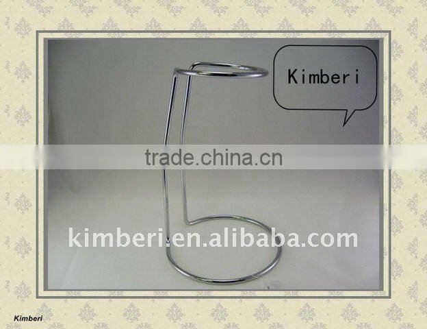 Chrome plated wire wine decanter holder