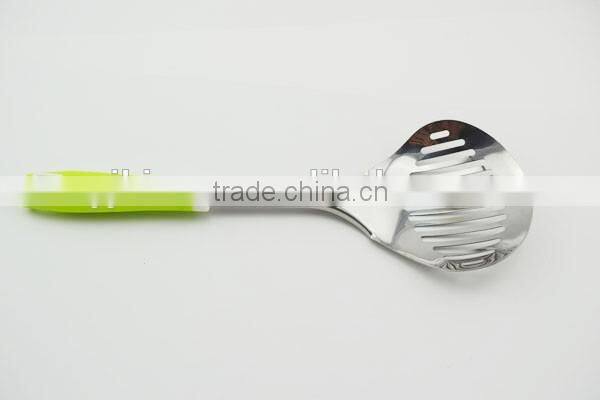 cooking gadget stainless steel strainer with soft plastic handle