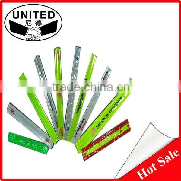 2015 high quality custom made personal new pvc slap bangles