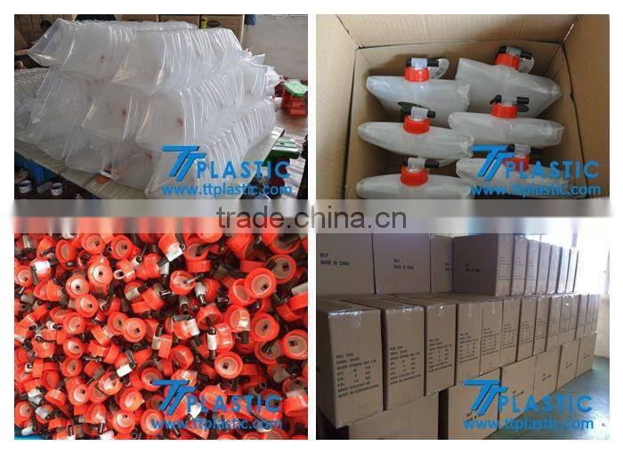 collapsible water bottle carrier