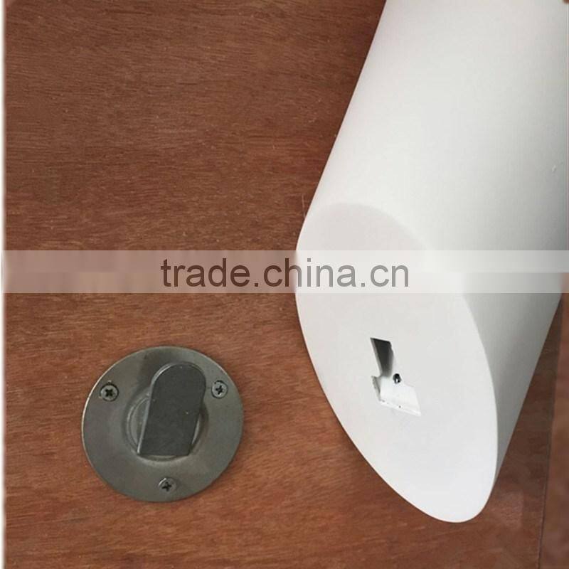 New design Wall mounted mannequin head for hat and scarf and wig display