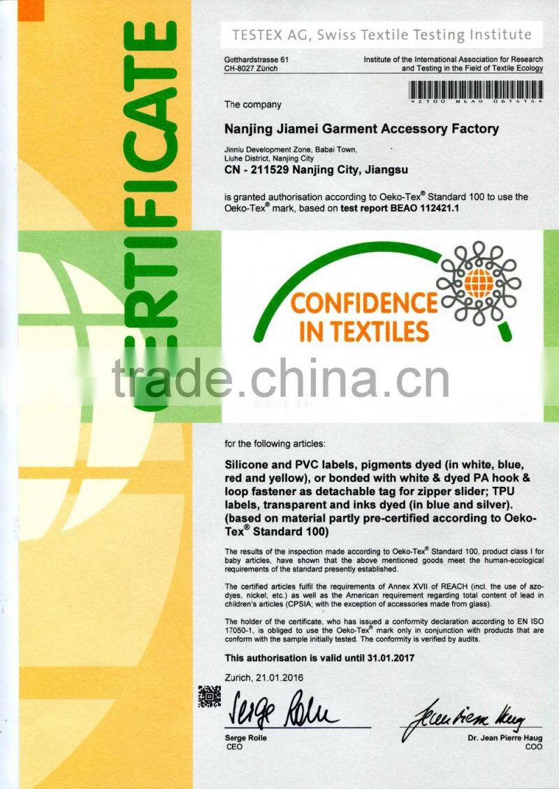 Custom design silk screen printing clothing labels and hang tags